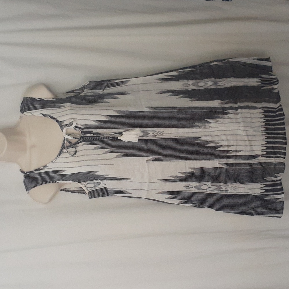CYNTHIA ROWLEY Women Dress Size 6 Blue White Linen Tassel Front Opening …